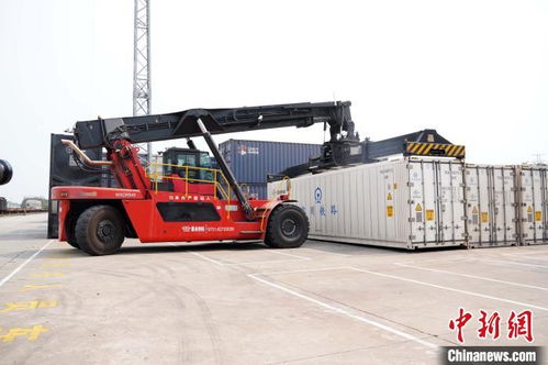 廣西今年首開(kāi)西部陸海新通道海產(chǎn)品冷鏈集裝箱專(zhuān)列